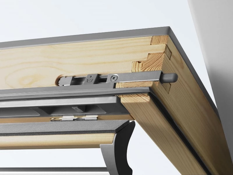 Мансардное окно VELUX PREMIUM GGL 3070 «Классика»