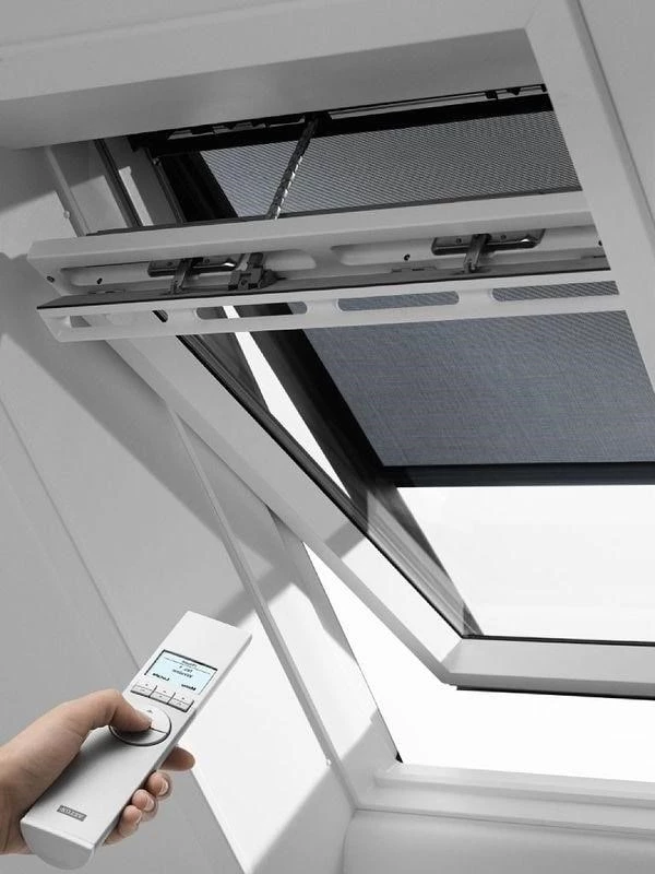 Мансардное окно VELUX PREMIUM Integra GGU 007021, белое
